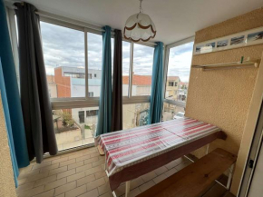 Charmant T2 Cabine en Centre-Ville, 6 Pers., 200m de la Plage - Animaux -10kg OK - FR-1-701-47